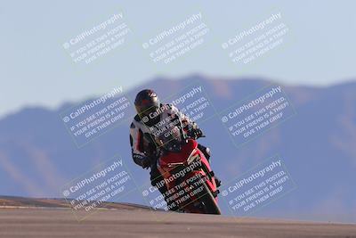 media/Nov-06-2023-Moto Forza (Mon) [[ce023d0744]]/3-Intermediate Group/Session 5 (Turn 9)/
